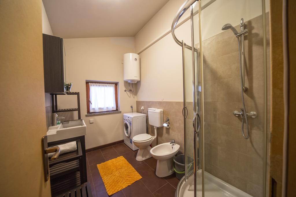 Apartments Michelle Umag Room photo
